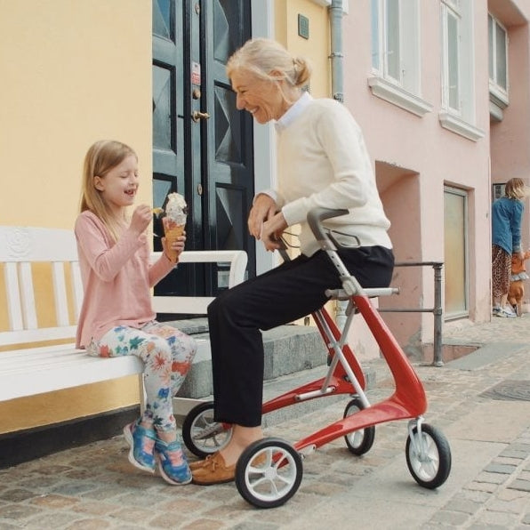 💥Factory direct Sale Byacre Carbon Ultralight Mobility Walker（💥Discounted Items in Stock🎁Free Shipping）